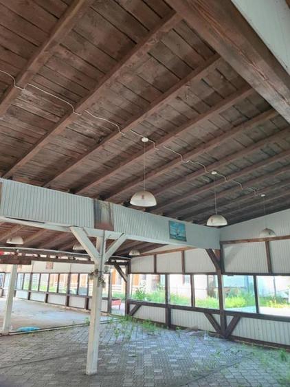 Vand teren comercial la E85 – Fostul Complex Roata Vietii