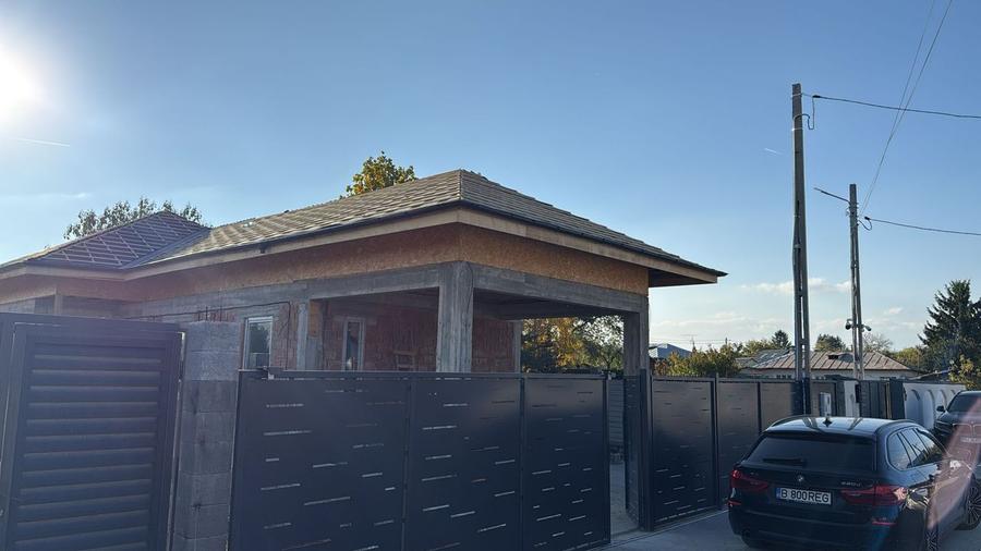 Casă Noua Zona Centrala Baicoi, 211 mp