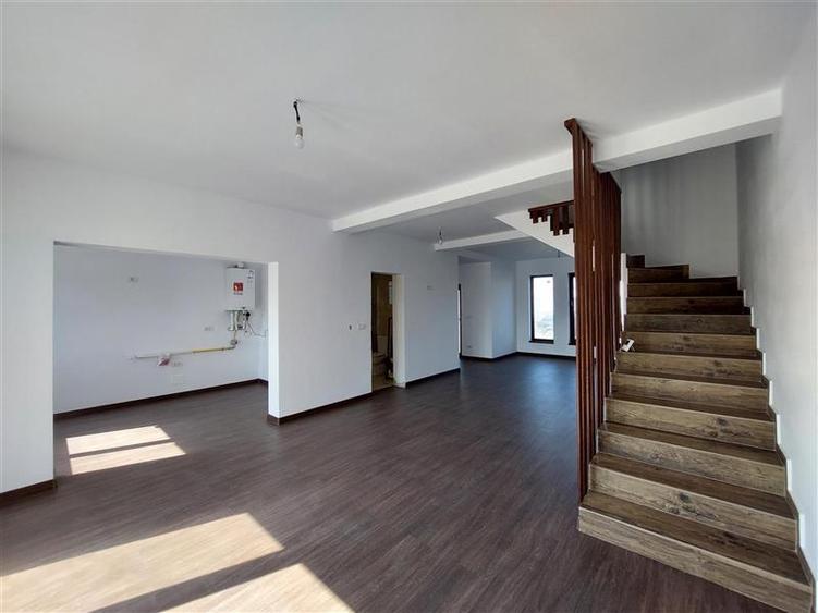 Duplex finisat in Vladimirescu