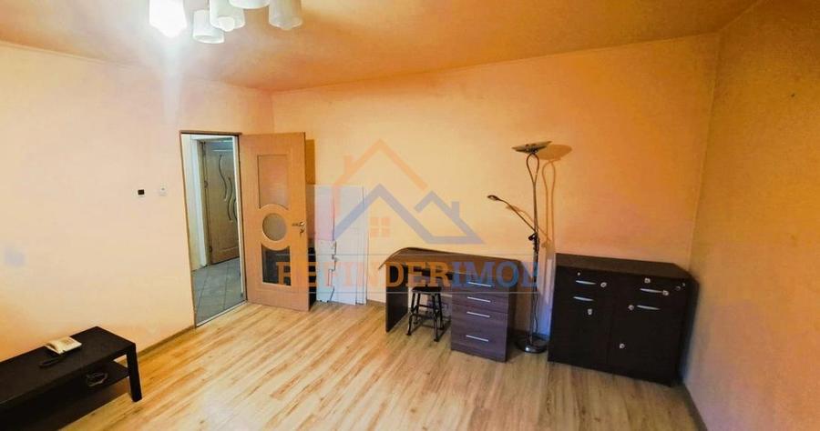Vanzare apartament 3 camere zona Sebastian-13 Septembrie