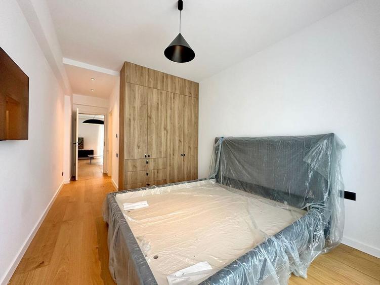Apartament spatios inchiriere – Centru Brașov, vedere directă spre Tâmpa
