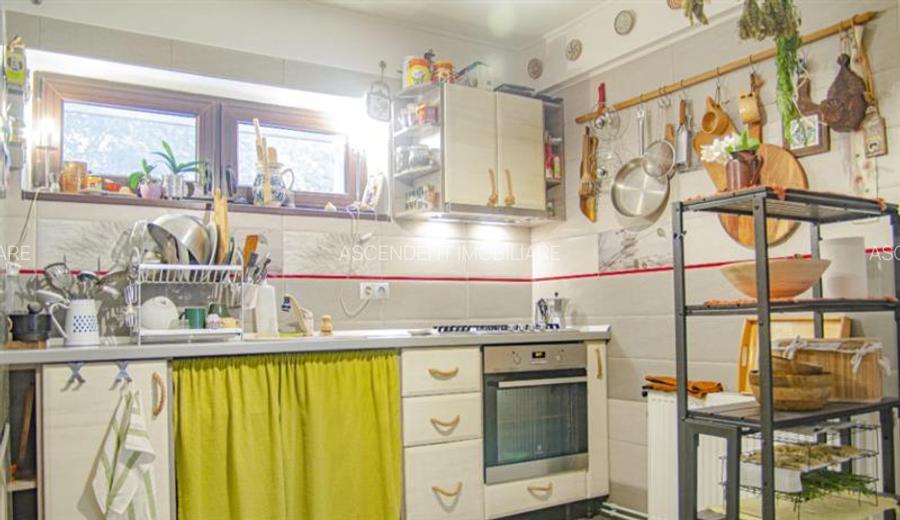 Apartament 2 camere la casa, cu gradina proprie, Central Brasov