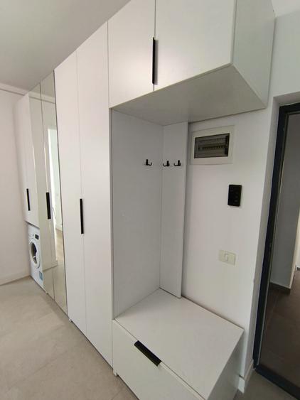 2 Camere Pipera - Emil Racovita