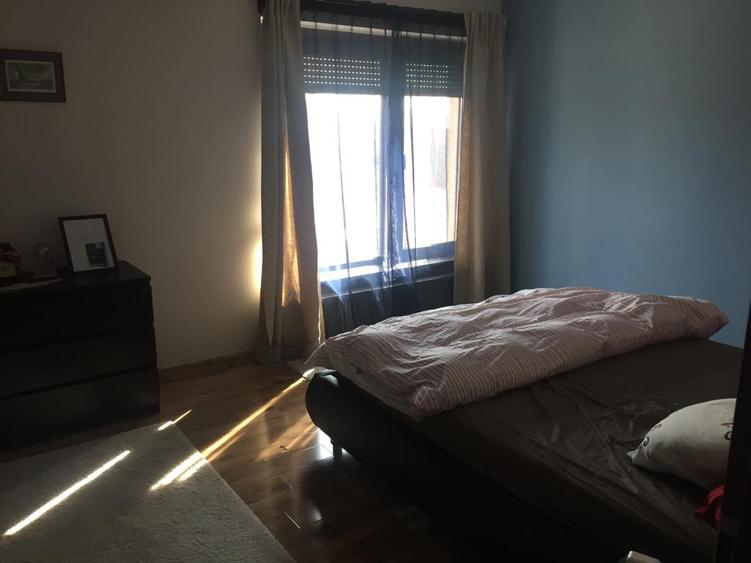 Casa 270 mp utili-teren 600 mp-garaj- zona centrala