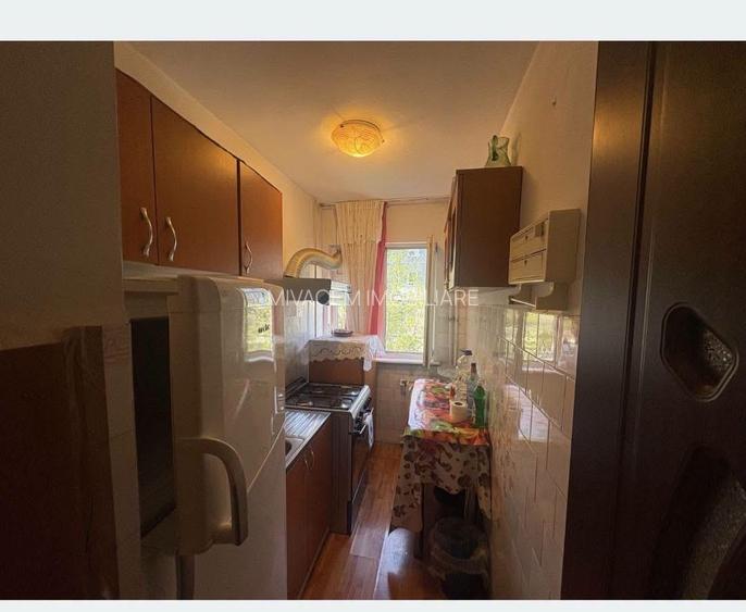 Apartament 3 camere semidecomandate Craiovita-Constantin Brancoveanu - 5