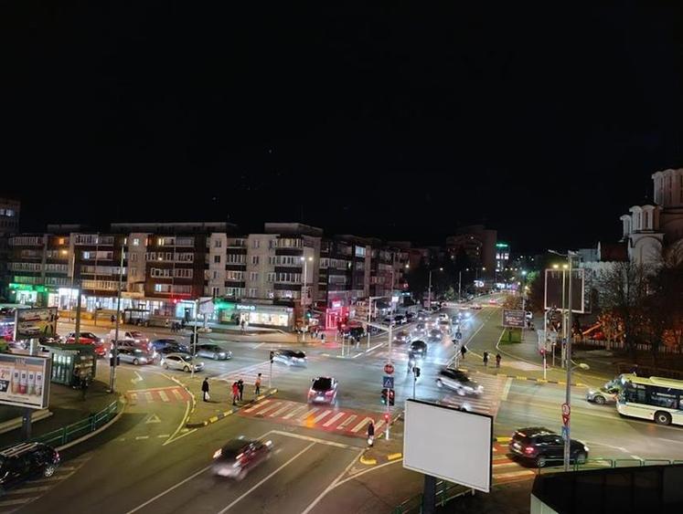 Apartament 3 camere Tudor etaj 2 cu 2 bai, balcon 16 mp.