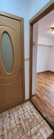 Apartament 2 camere in Centrul Civic, etaj 3, balcon,clasa energetica B, liber !