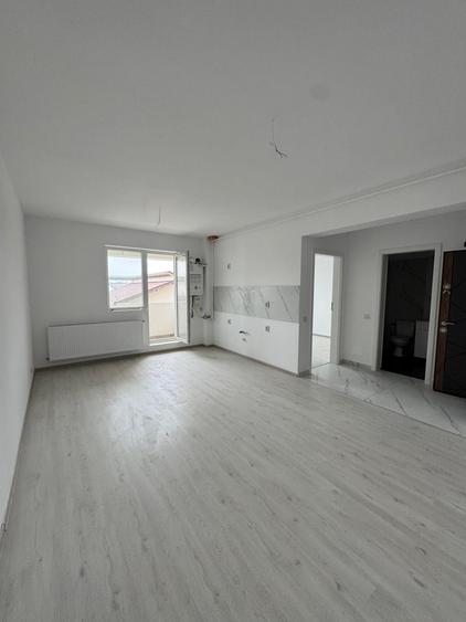 VANZARE APARTAMENT 44 MP-NOU-COMISION 0%-BLOC MIC CU LIFT-DIRECR DEZVOLTATOR