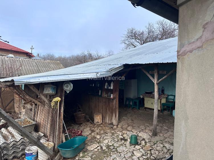     Proprietate de vânzare – Casă + anexă + teren 523 mp – Călugăreni - 8