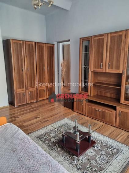 Apartament 2 Camere  - Piata Sfatului - Centrul Istoric - 3