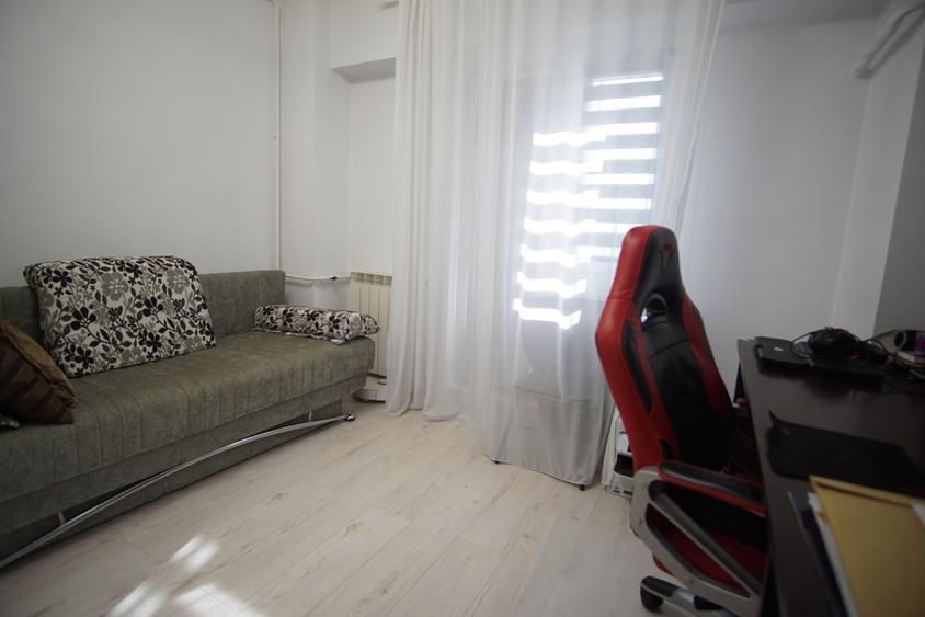 Unirii Mircea Voda Apartament la Cheie 2 balcoane 2 bai 80 mp