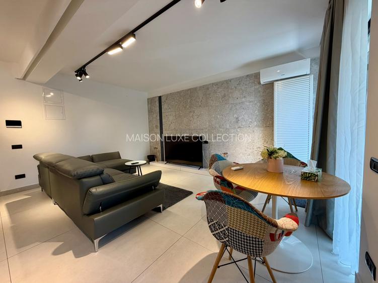 Apartament 2 camere- LOC DE PARCARE- DOMENII- 1 MAI - 2