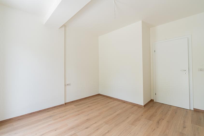 2 camere + Grădină 98mp, predare imediata, loc de parcare inclus Calea Aradului