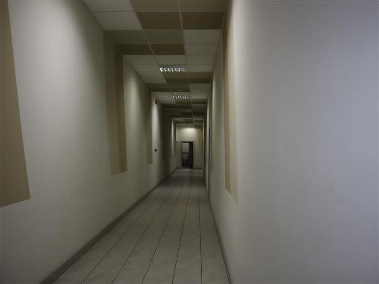 Spatiu pentru birouri, Complex Favorit