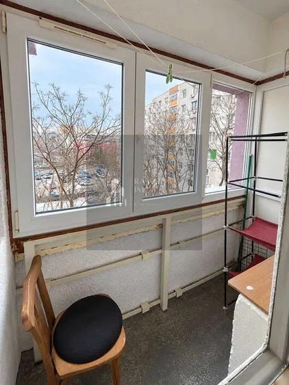 Garsonieră cu Balcon | Titan / Balta Albă | Metrou & ParkLake /10 min