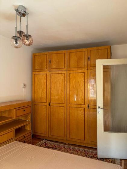 Proprietar inchiriez apartament 3 camere Girocului