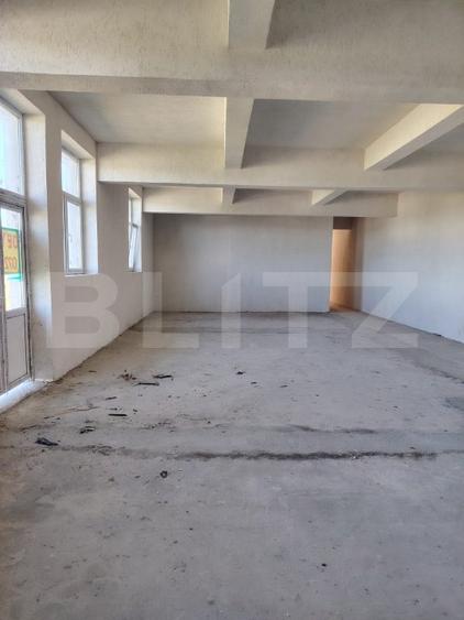 Spatiu Comercial