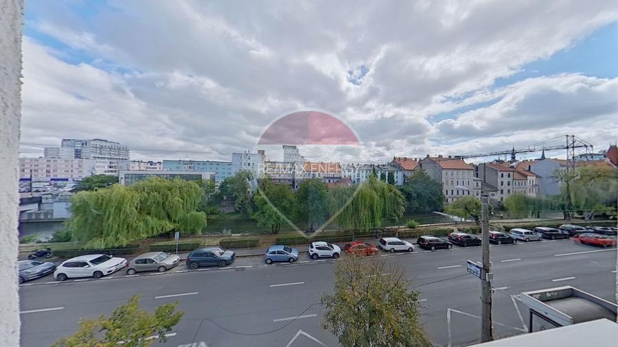 Apartament cu 2 camere, 46 MP, Central, Comision 0% - 11