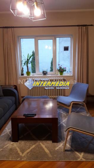 Casa de vanzare renovata complet  in Alba Iulia zona Centru 1200 mp Teren - 12