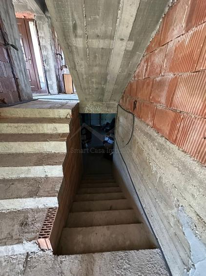 Casa Valea Adanca CUG Demisol+parter+ etaj