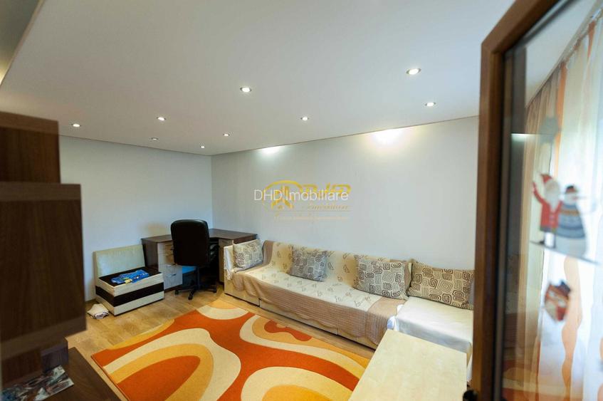 Apartament 3 camere decomandate, zona Canta. - 2