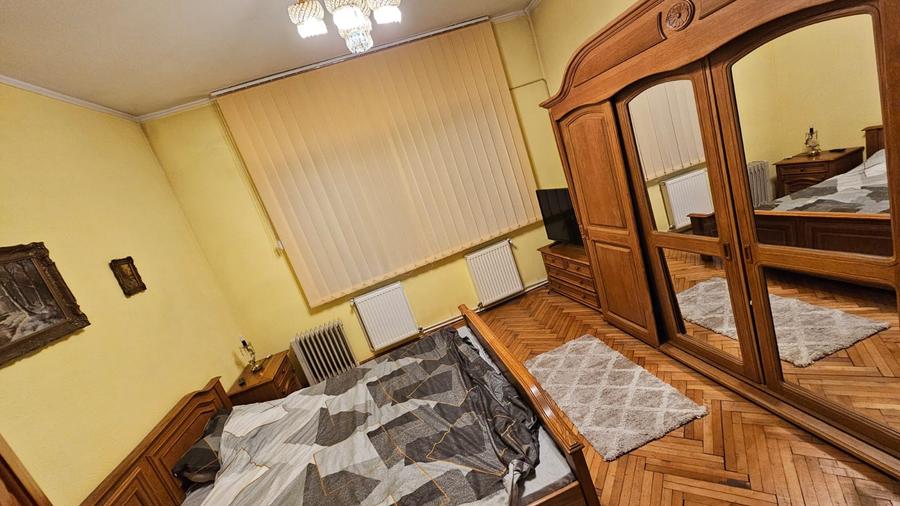 DEMOCRATIEI-Value Center-casa 259 mp , ter 532mp - 235000 euro