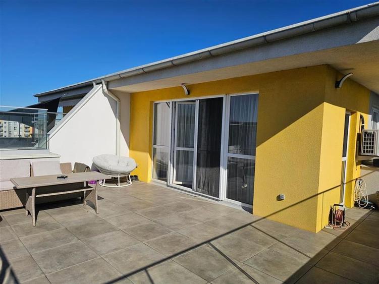 Penthouse de vanzare in Avantgarden