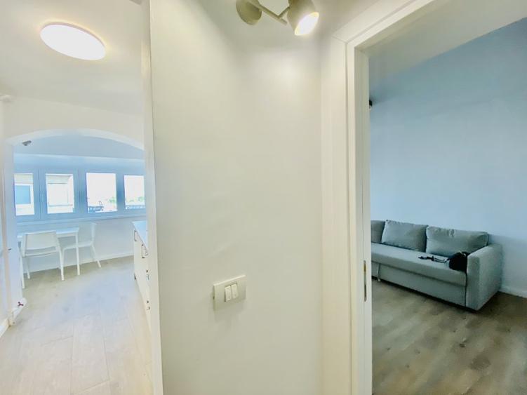 Studio totul nou Casa Poporului lângă SRI+parcare+centrală termica