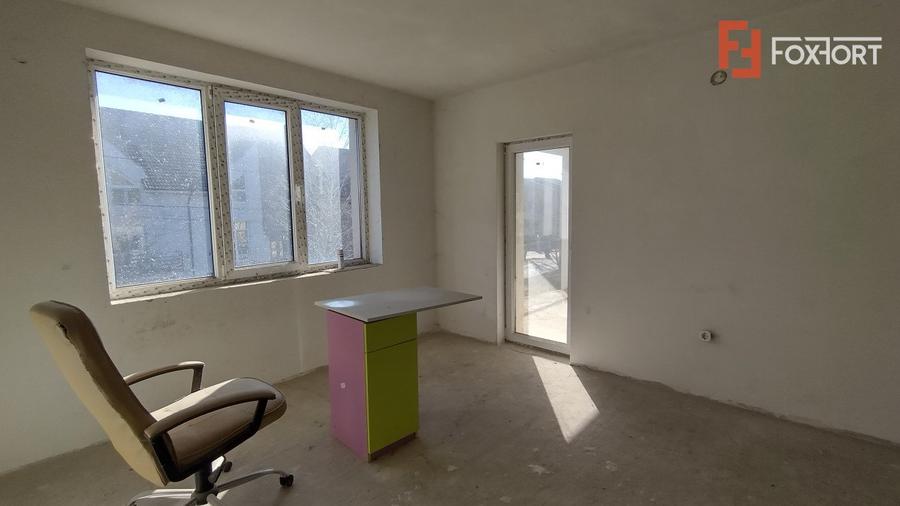 COMISION 0% Casa individuala 8 camere, Sacalaz - Pivnita, teren 1198 mp, asfalt