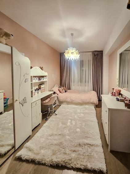 APARTAMENT ELEGANT 3 CAMERE CU GRADINA SISESTI