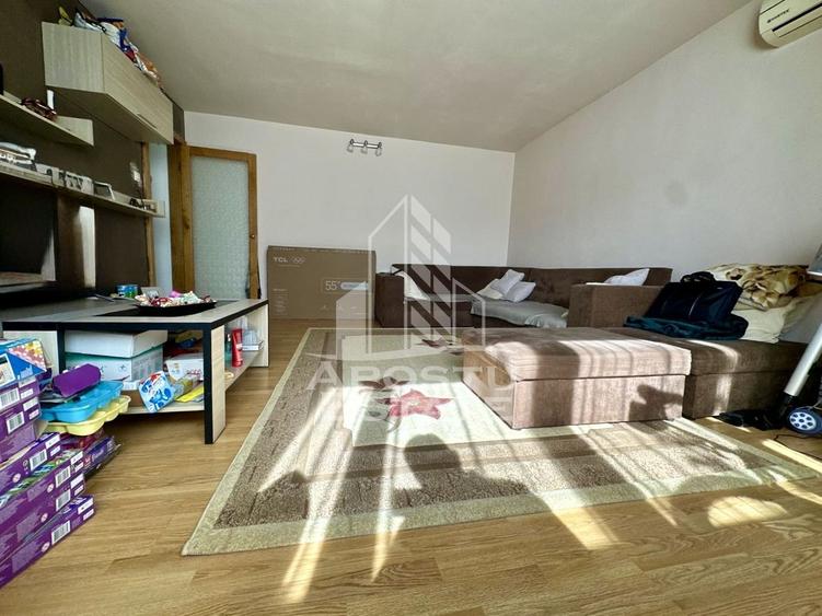 Apartament de vanzare cu 3 camere de vanzare, zona Sagului, Timisoara