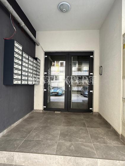 2 Camere Decomandat | Etaj 3/5 | Parcare Exterioară | Centrală ProprIe