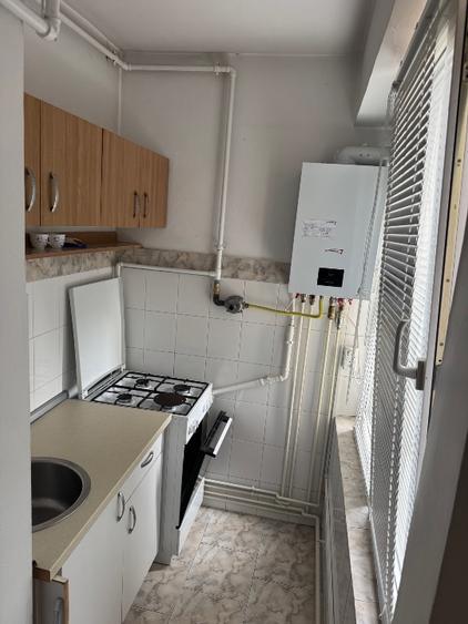 Apartament cu o cameră open space 40 mp – Piața Mărăști, centrală, climă, balcon