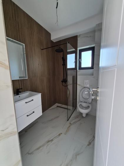 Vila Individuala 5 camere, dormitor parter LA CHEIE!