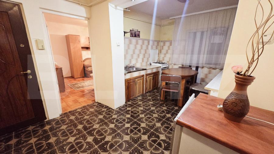 Apartament 2 camere,decomandat, 50 mp, zona Ampoi 3