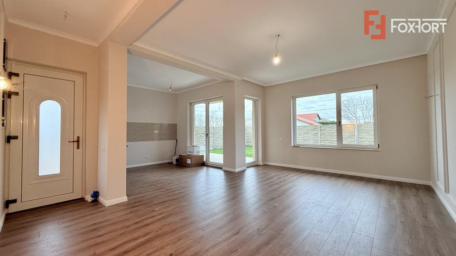 Duplex cu 3 camere si teren de 322 mp, toate utilitatile zona Mosnita Noua