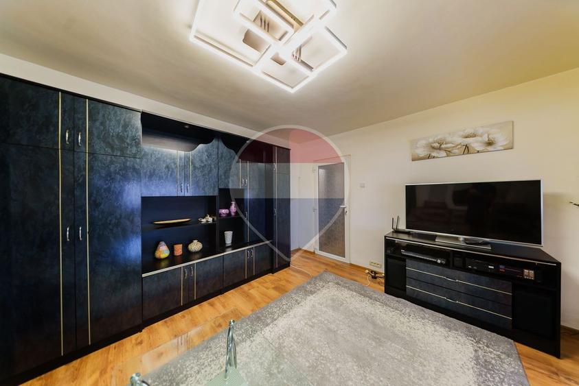 Apartament modern cu loc de parcare in zona Micalaca