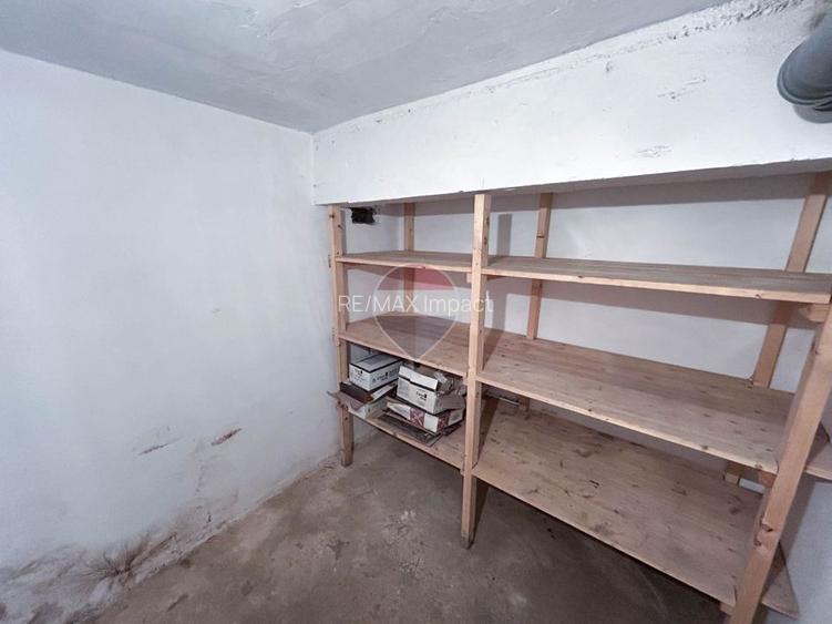 Apartament 3 camere decomandat, 88 mp, an 1982, Piata 1 Mai, Victoriei - 26