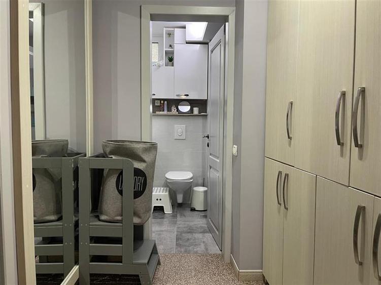 Apartament 3 camere de vanzare zona ultracentrala Tulcea