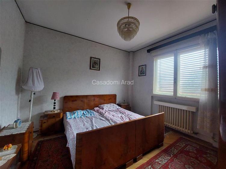 Apartament central cu garaj - 8
