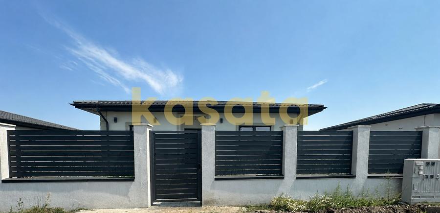 Casă Parter 🏡 | Bâcu 📍 | 3 Camere | Încălzire în Pardoseală
