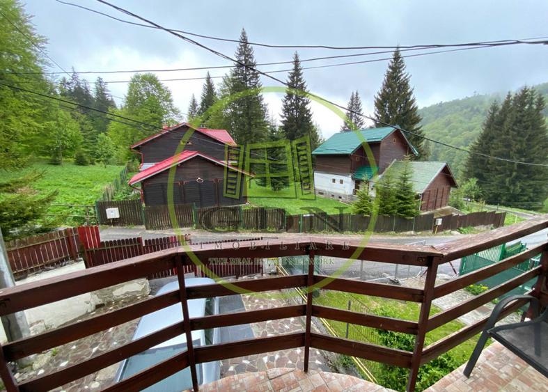 Vilă turistică de vânzare în Predeal – zonă Mănăstirii