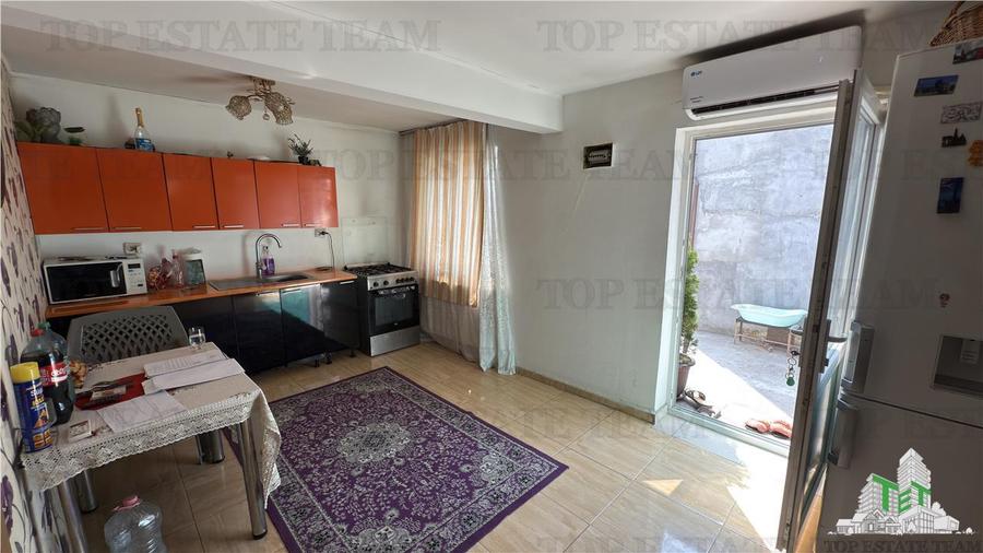 Casa 3 camere decomandat in oras Pantelimon