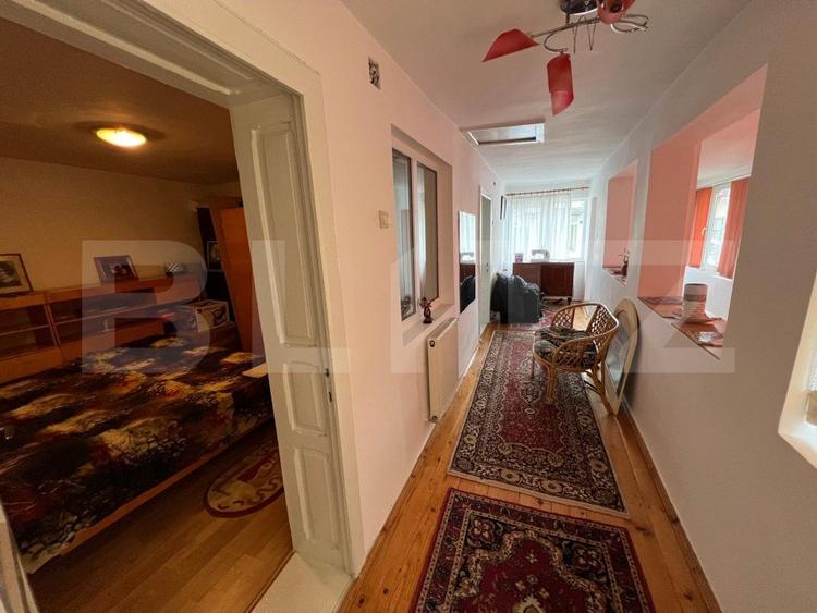 Casa, 4 camere, 400mp, zona Parc