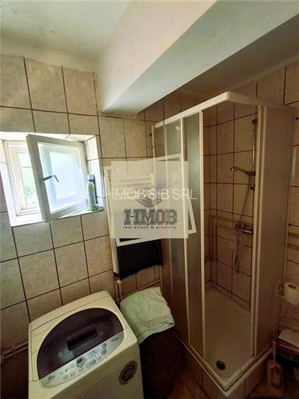 Casa Individuala 3 camere cu garaj si 506 Teren in Rasinari Comision 0 - 16