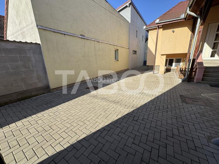 Casa de inchiriat cu 5 camere 2 bai curte pet friendly Lazaret Sibiu - 4