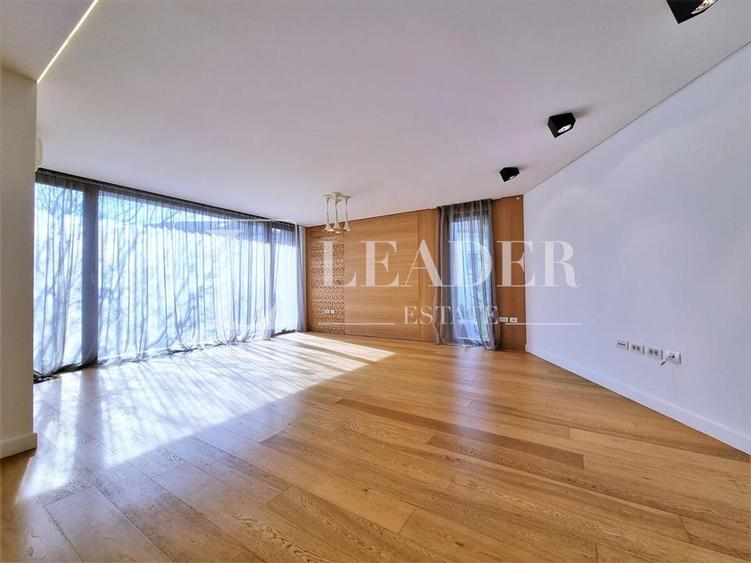 Seara pe deal Compound I Modern Villa for rent