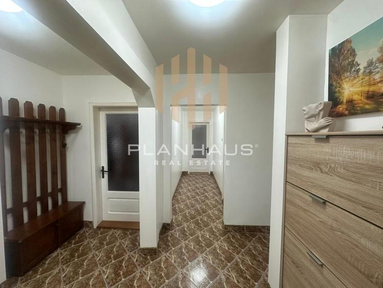 Apartament 4 camere,Vasile Alecsandri, zona Shopping Park, parter înalt