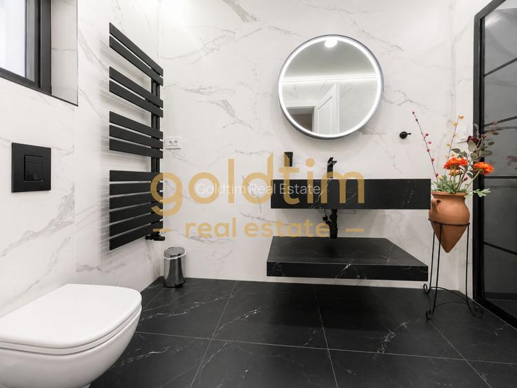 CASA INDIVIDUALA / IESIRE LAC / PRIVELISTE SUPERBA / LUX / ROND OMV - 49