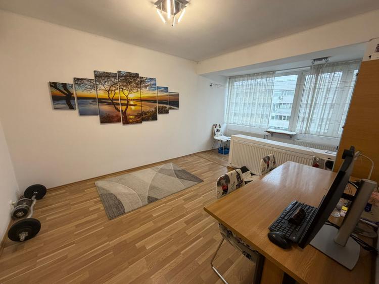 Apartament 3 camere/ Iancului/ metrou 2'